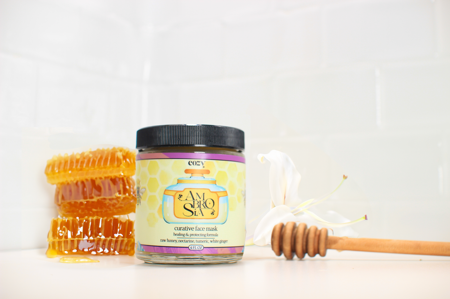 Ambrosia White Ginger + Raw Honey Mask